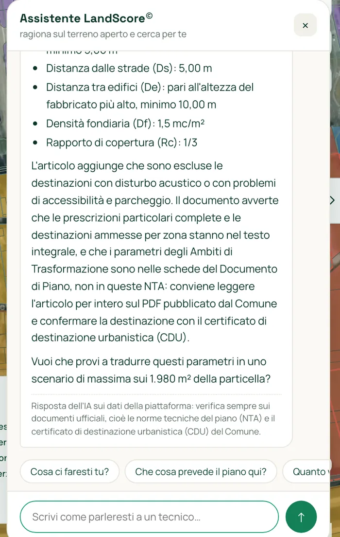 La pagina «Fai una domanda» con una domanda sulle norme della zona Trc-a di Ciserano e la risposta con l'articolo citato
